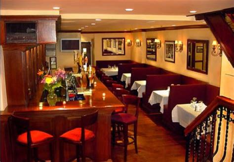 frankie and johnnie's steakhouse reviews|More.